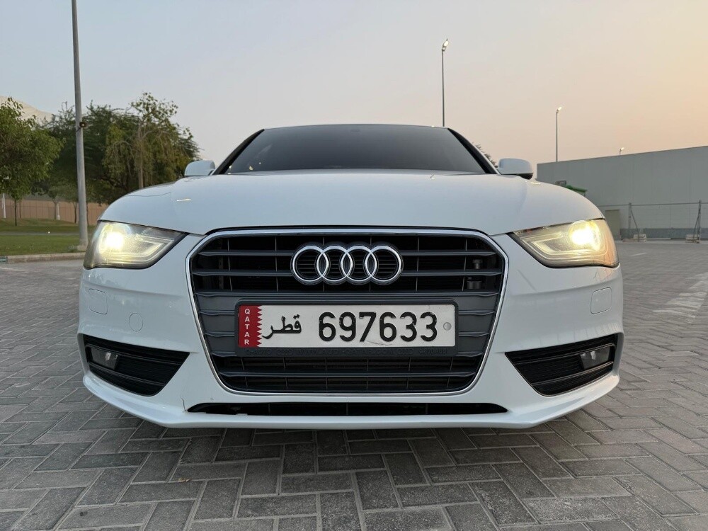 AUDI A4 - 10