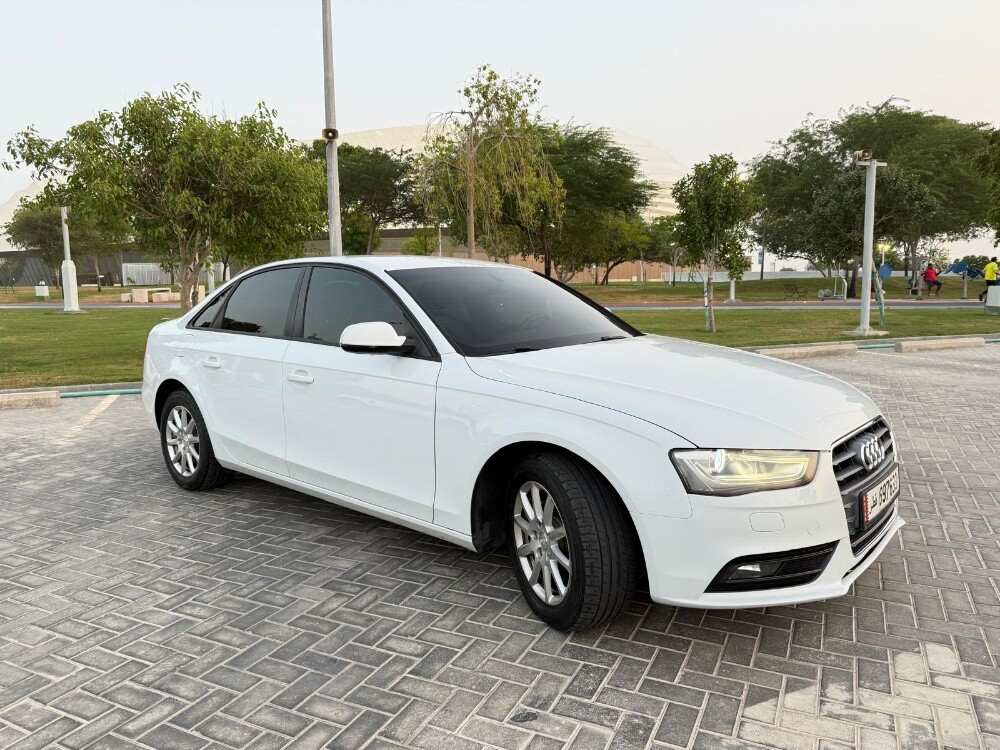 AUDI A4 - 9
