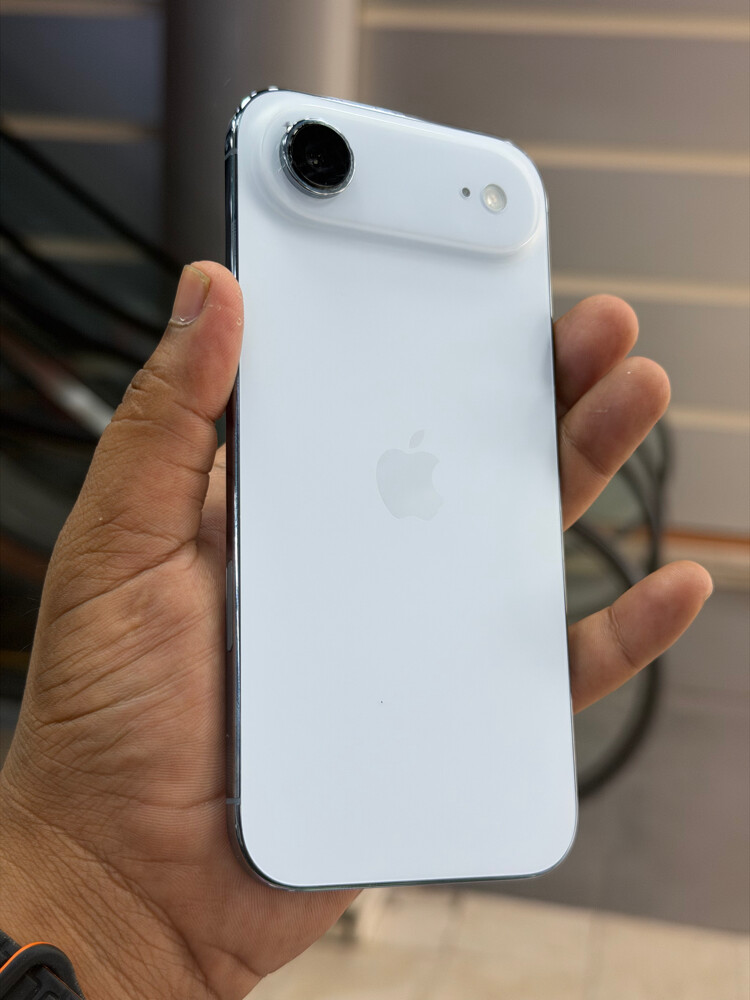 iPhone 17 Air - 5