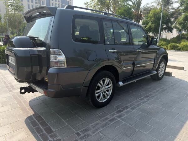 Pajero 3.8L Gold Edition - 6