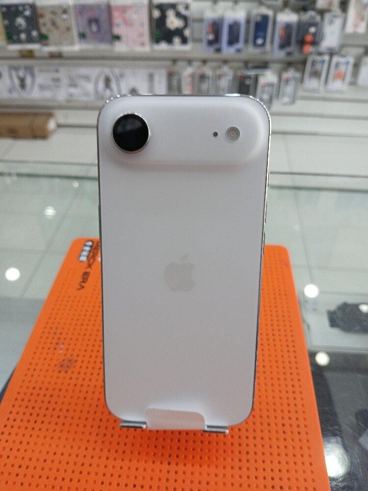 iPhone 17Air - 2