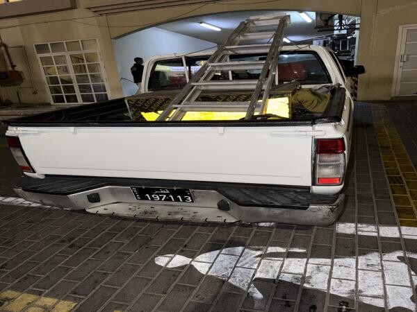 Nissan  pickup 13 model - 7