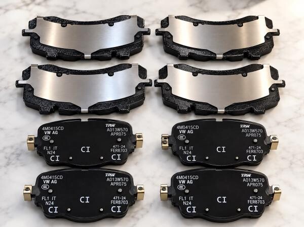 BENTLEY BENTAYGA NEW BRAKE PADS - 2