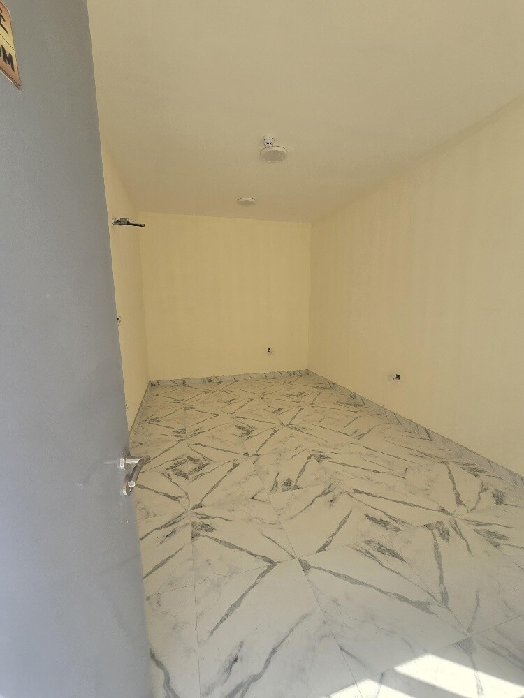 For rent, it is stored in Al Awamer - 20
