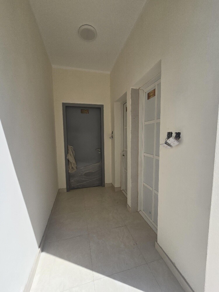 For rent, it is stored in Al Awamer - 19