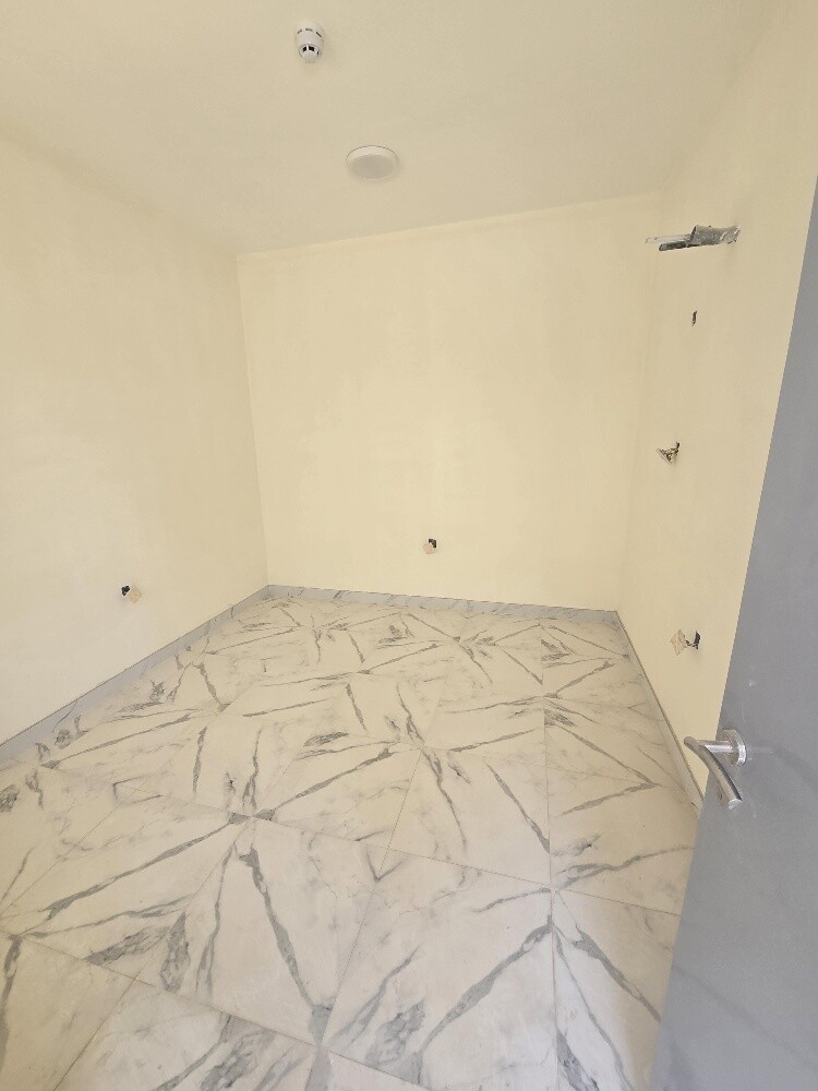 For rent, it is stored in Al Awamer - 12