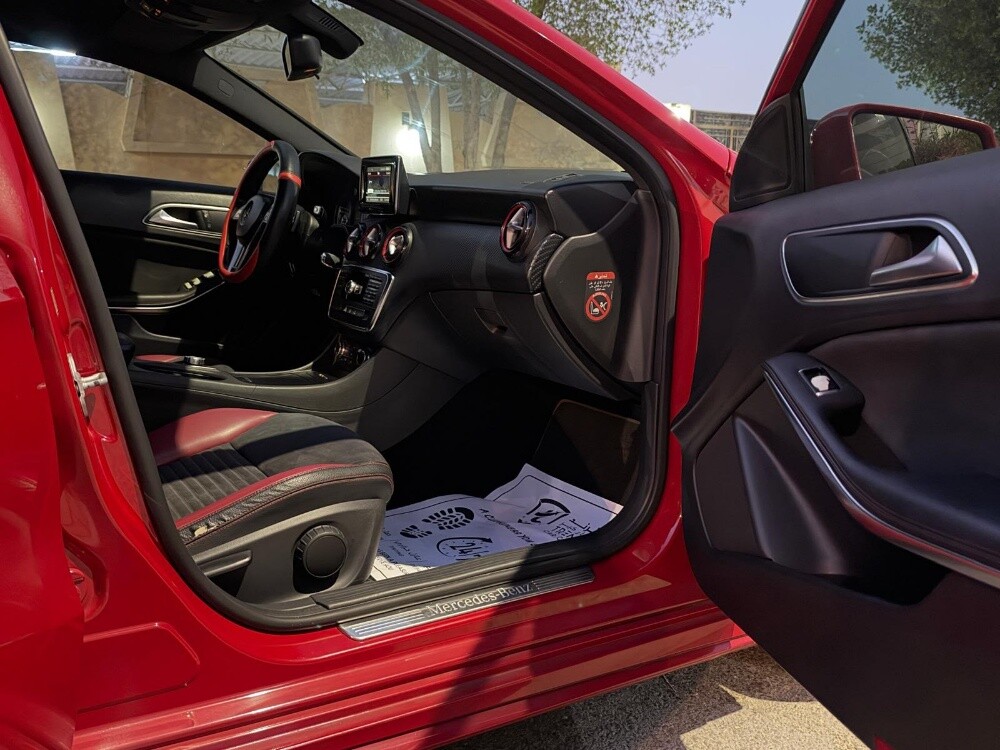 Mercedes Benz A250 - 5