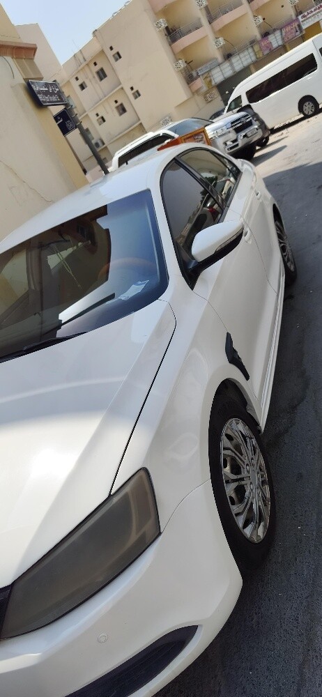 JETTA CAR ATOMATIC 2013 MODEL - 4