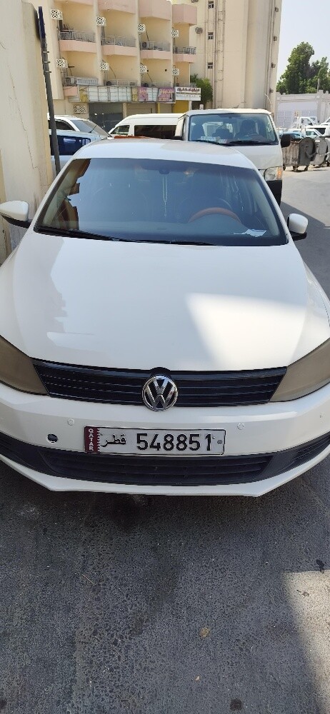 JETTA CAR ATOMATIC 2013 MODEL - 1