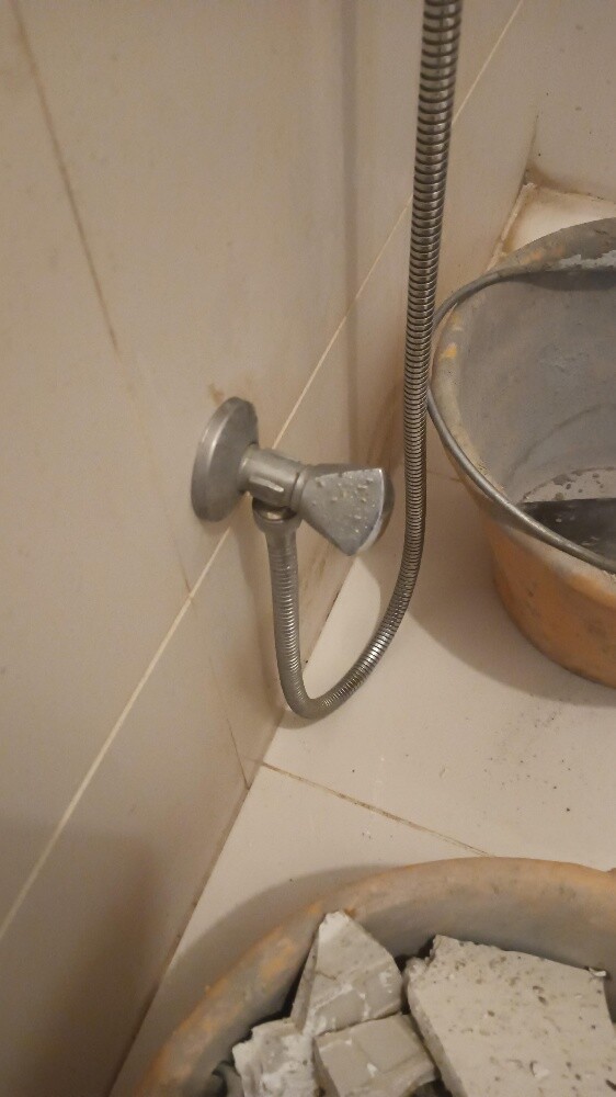 سباك - 1