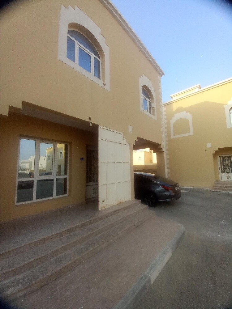 6BHK Compound Villa @Izgawa Family - 1