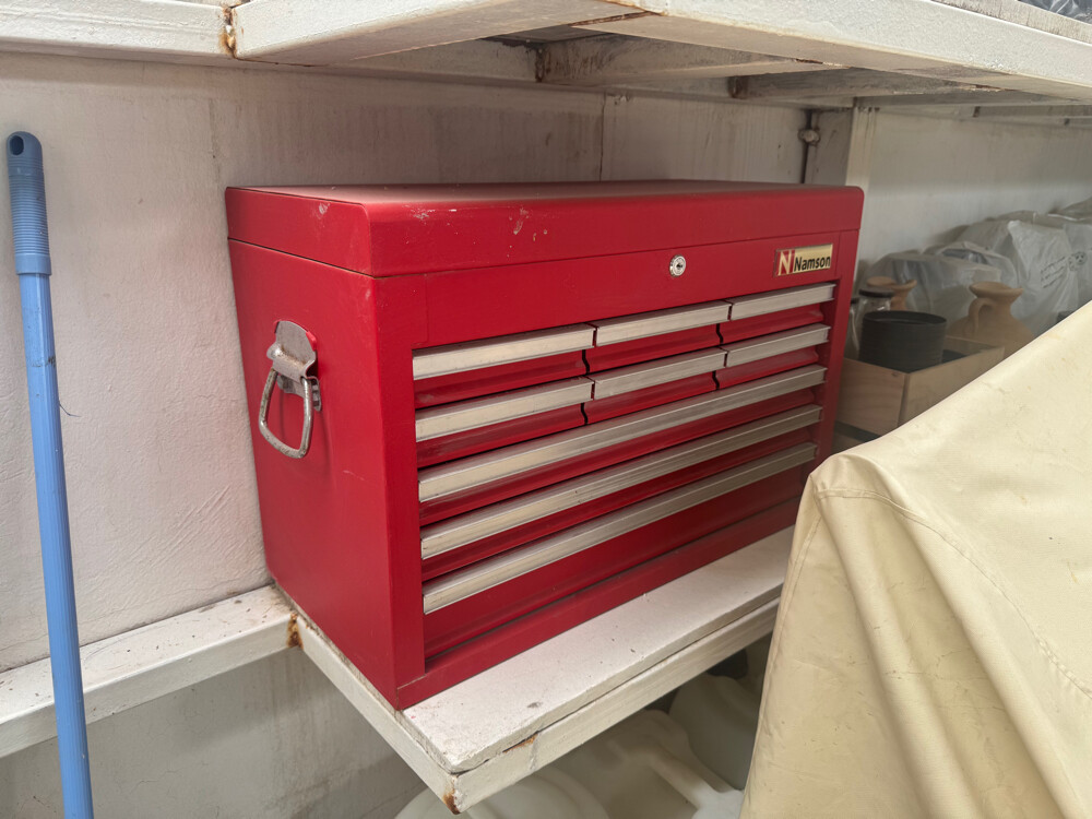 metal Tools cabinet  - 2