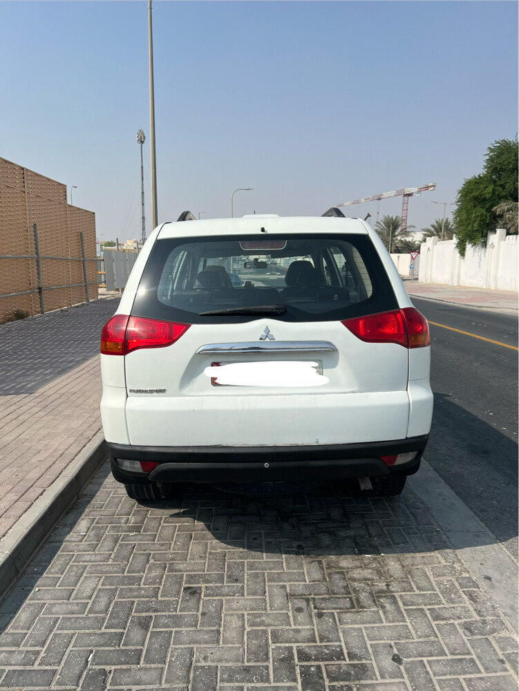 pajero sport 2010 - 10
