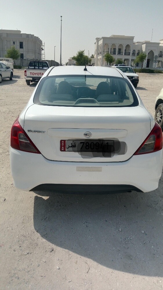 Nissan Sunny - 3