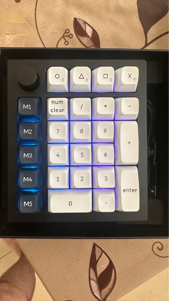 Keychron Q4 Keyboard Bundle - 2