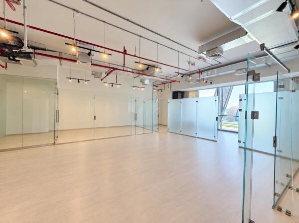 OFFICE FOR RENT LUSAIL MARINA - 3