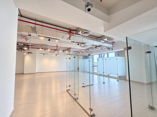 OFFICE FOR RENT LUSAIL MARINA - 4