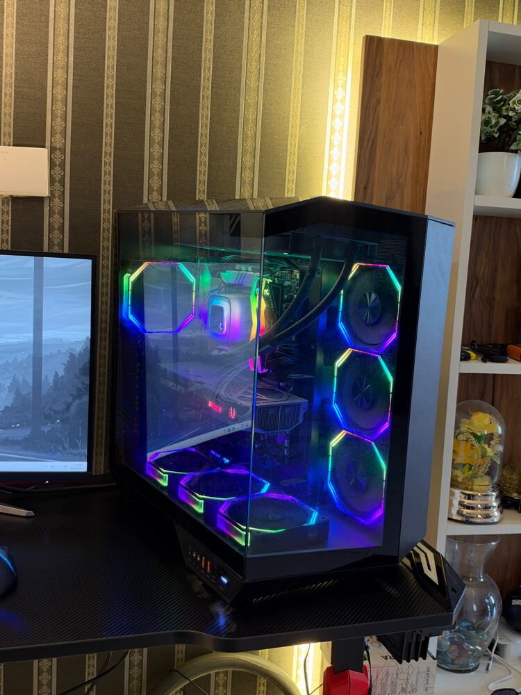 RTX 5070 Gaming Pc - 4