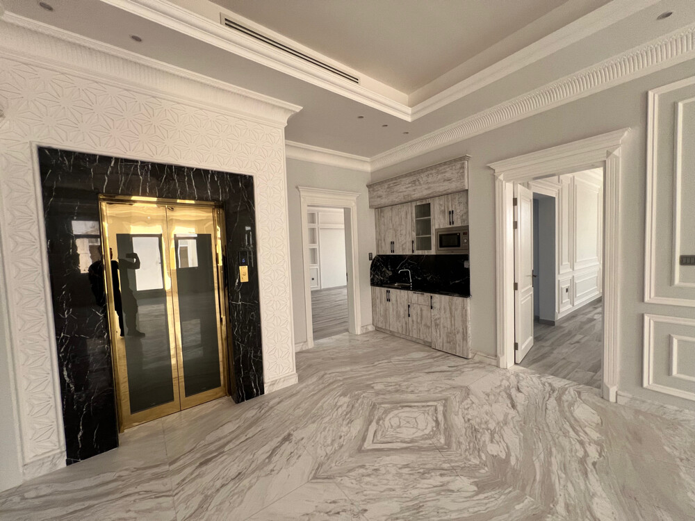 للبيع فيلا فخمه اول ساكن بالدفنه  - 1