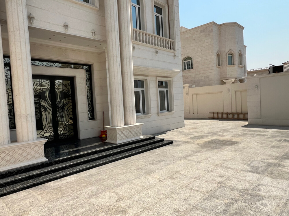 للبيع فيلا فخمه اول ساكن بالدفنه  - 21