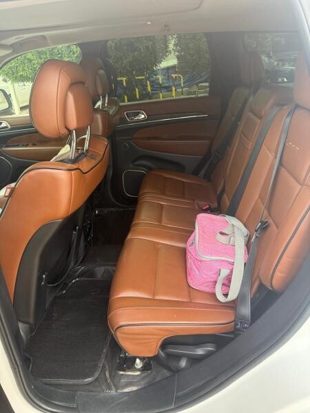 Jeep Grand Cherokee Summit V8 5.7 - 10