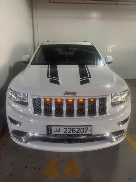 Jeep Grand Cherokee Summit V8 5.7 - 3
