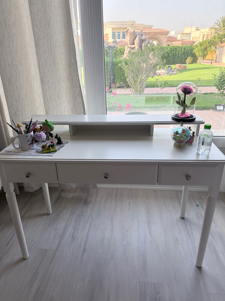 Desk for Sale - 3