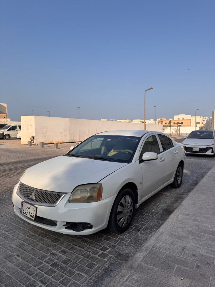 Mitsubishi Galant 2012 for sale - 1