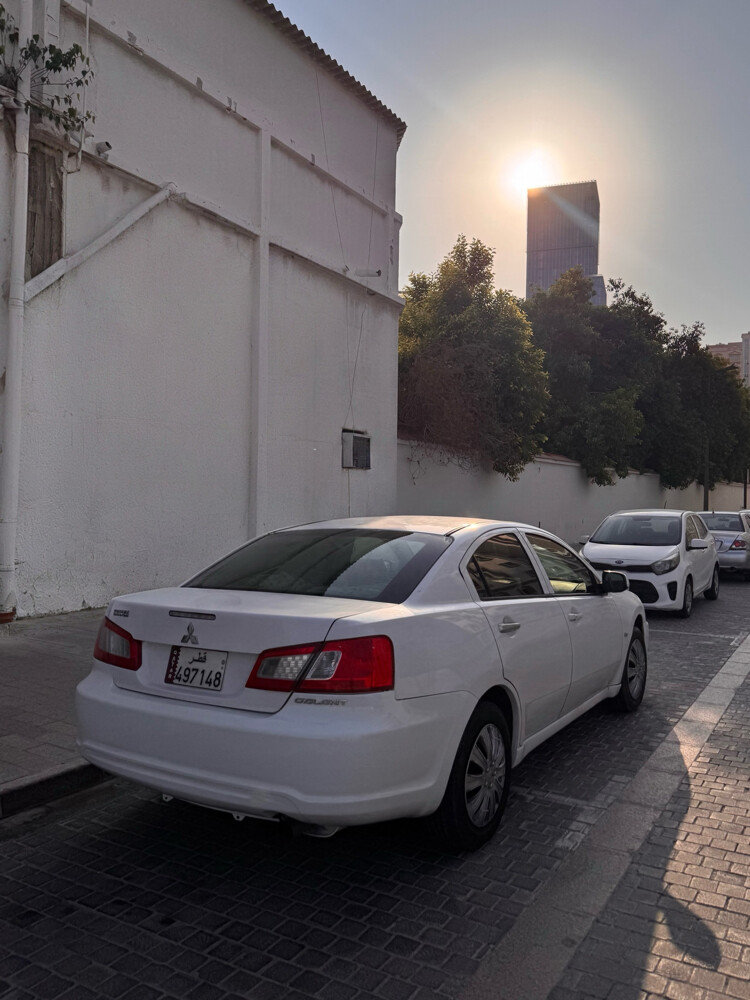 Mitsubishi Galant 2012 for sale - 5