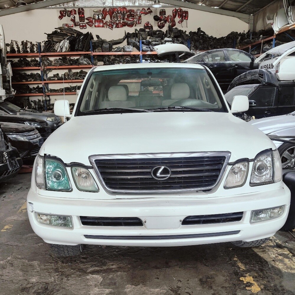 Lexus 470 2002Items Only - 1