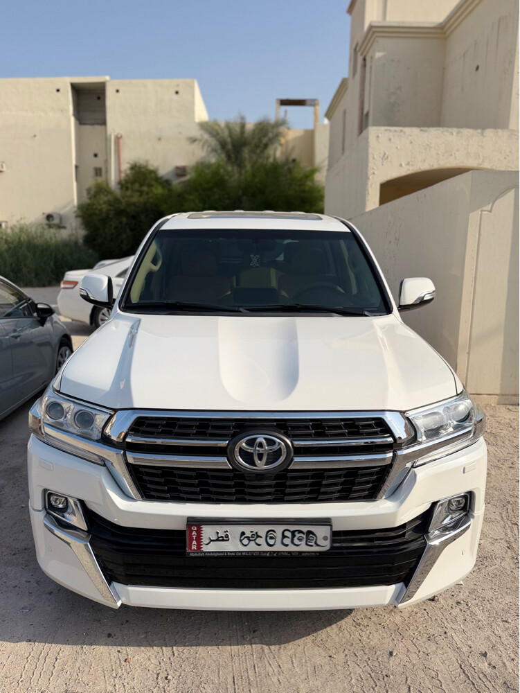 2020 LAND CRUISER GXR V8 - 4