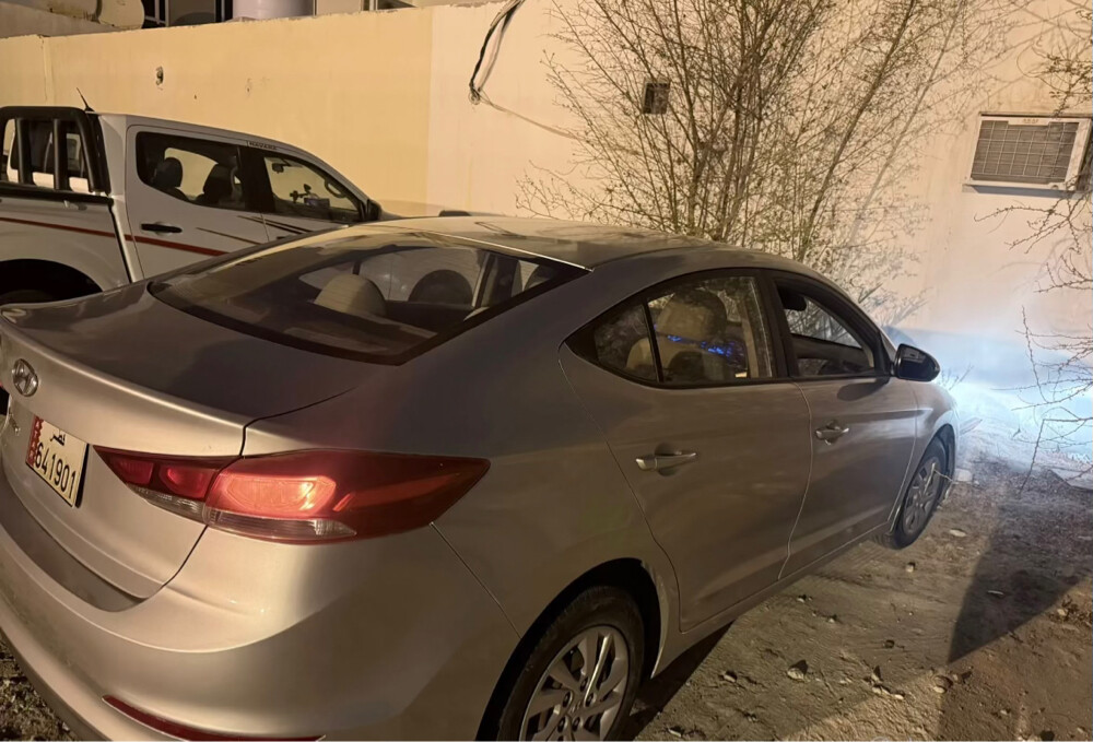Hyundai Elantra - 3
