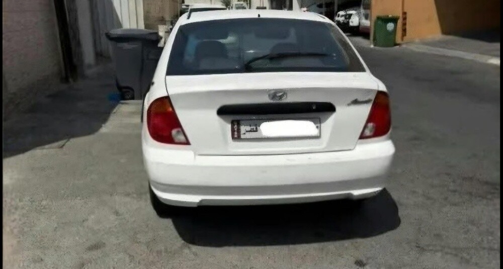 Hyundai Model 204 - 1