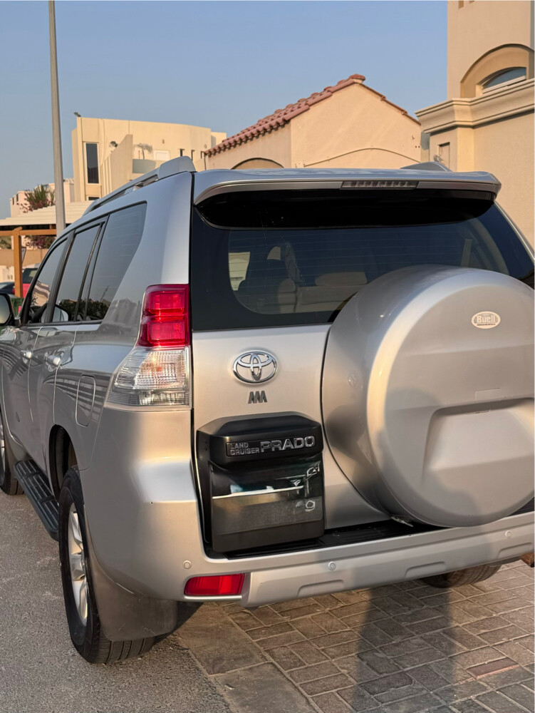 well maintained prado - 9
