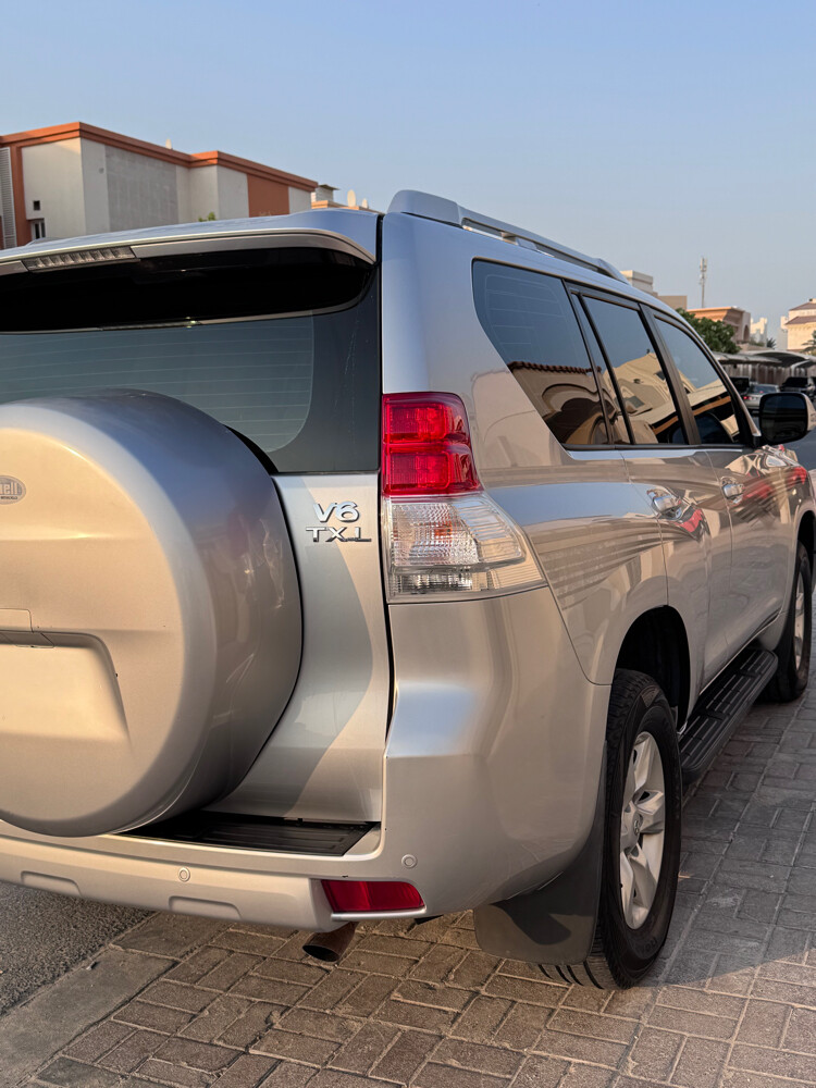 well maintained prado - 5