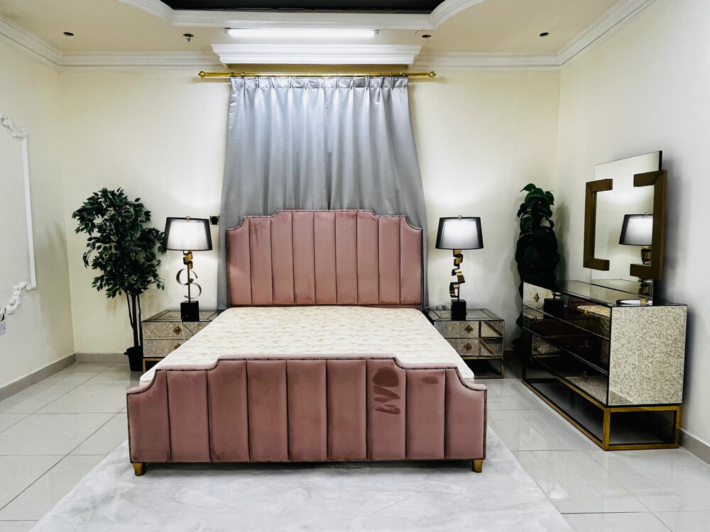 Midas bed set for sale  - 1