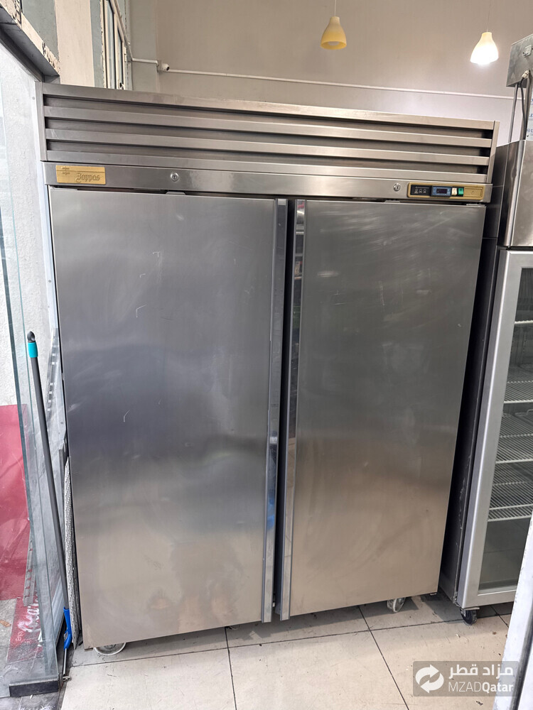 Double door chiller - 1