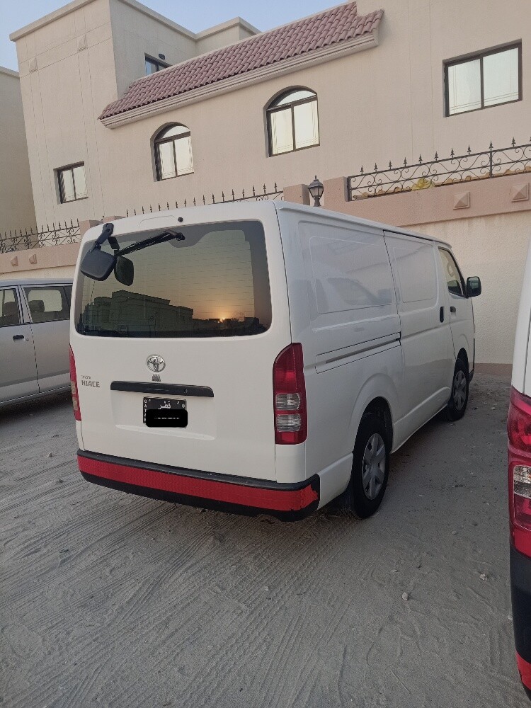 TOYOTA HIACE 2022 - 2