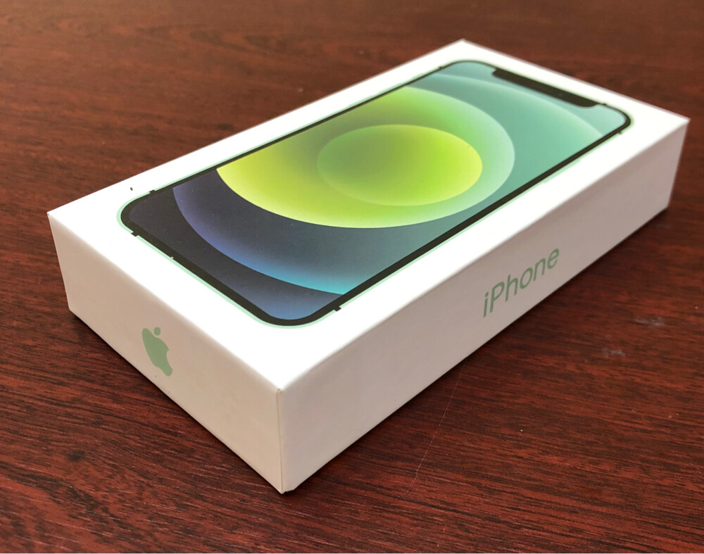 iPhone 12 Mini | Box | Charger - 4