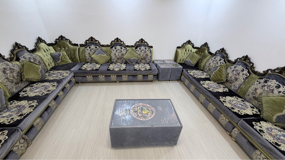 Turkish velvet sofa - 11