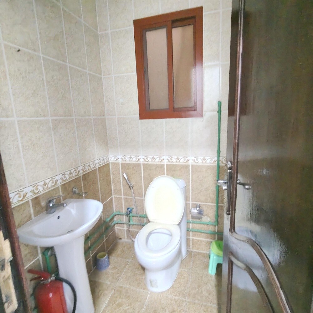 Apartment in Umm Ghuwailina - 5