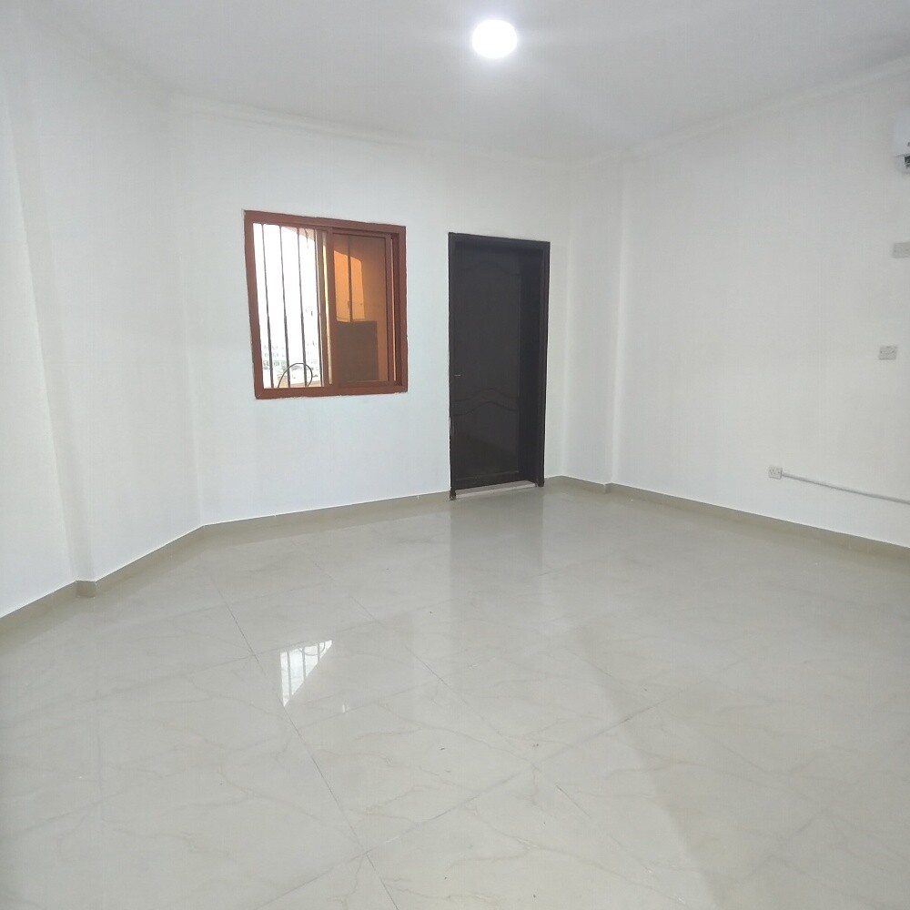 Apartment in Umm Ghuwailina - 3