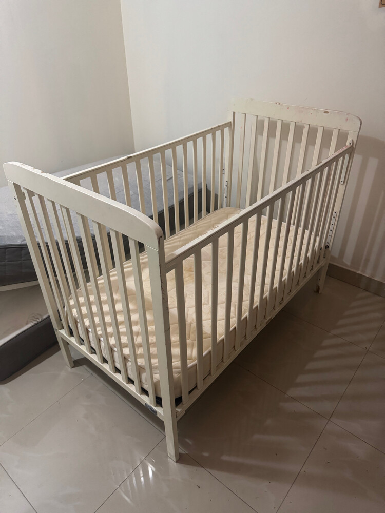 سرير اطفال - 1
