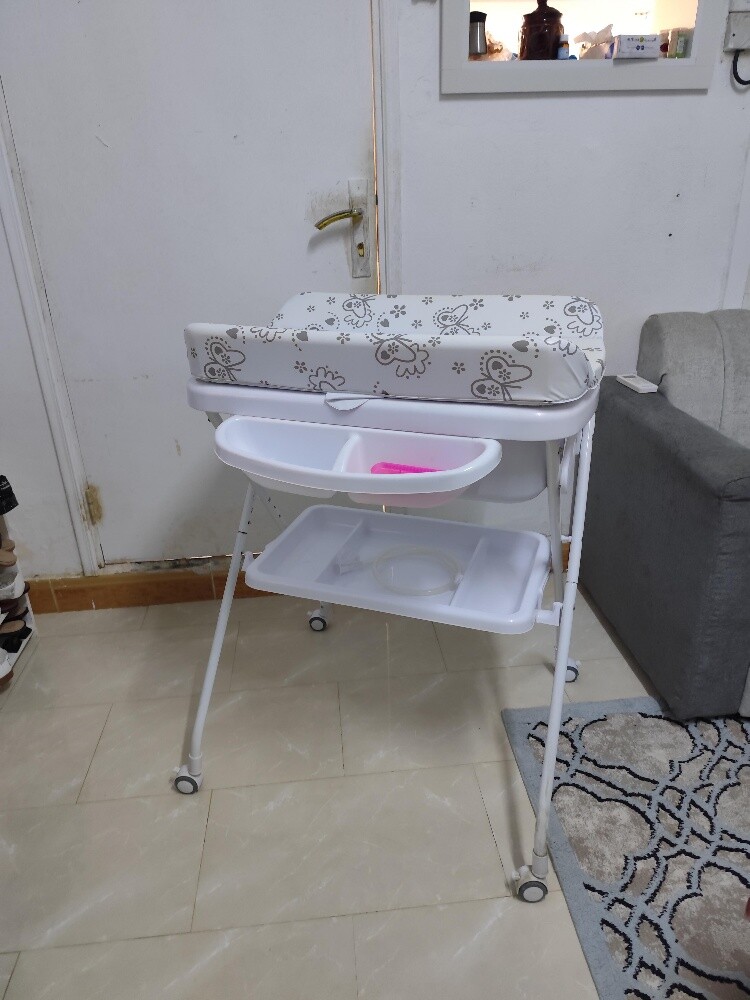 Baby bathing tab with stand - 1