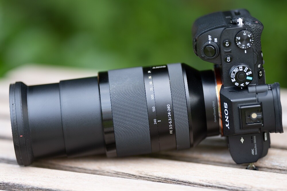 Sony FE 24-240mm f3.5-6.3 OSS lens - 1