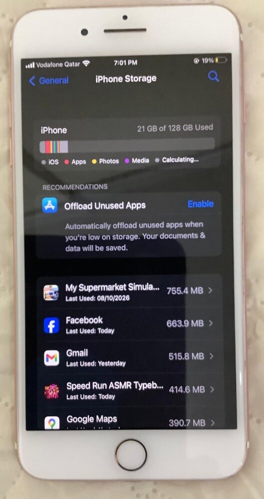 Iphone 7 plus 128GB Rose Gold - 2