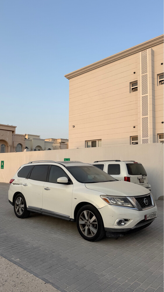 نيسان باثفندر  - 6