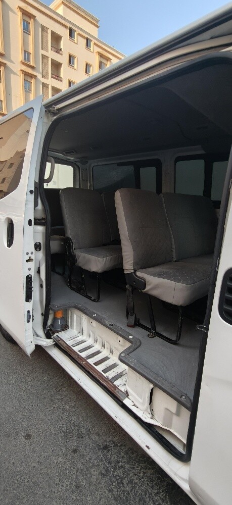 Nissan urvan NV350 - 9