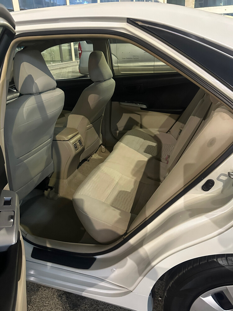 Toyota Camry GL - 4