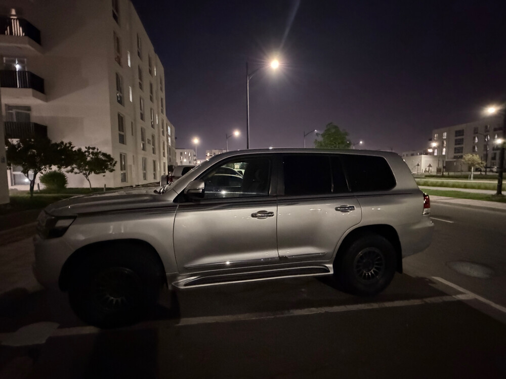 Landcruiser GXR V8 2016 Model - 4